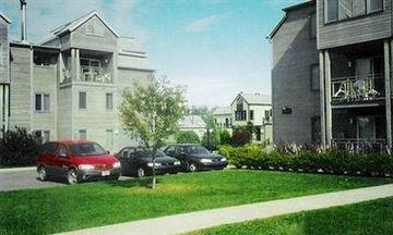 Holiday Villa Resorts At Mont Ste Anne 波普雷 外观 照片