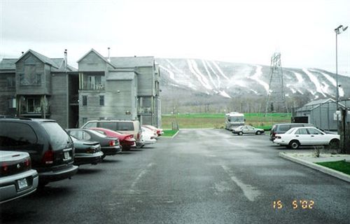 Holiday Villa Resorts At Mont Ste Anne 波普雷 外观 照片